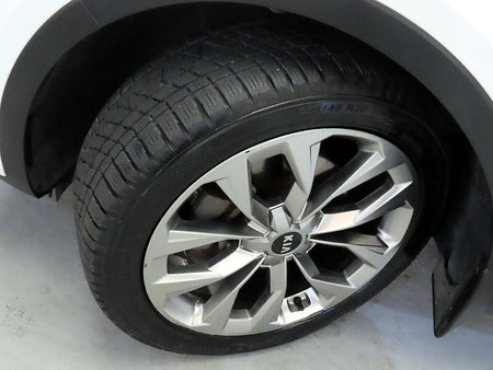 Kia Sorento — photo 20