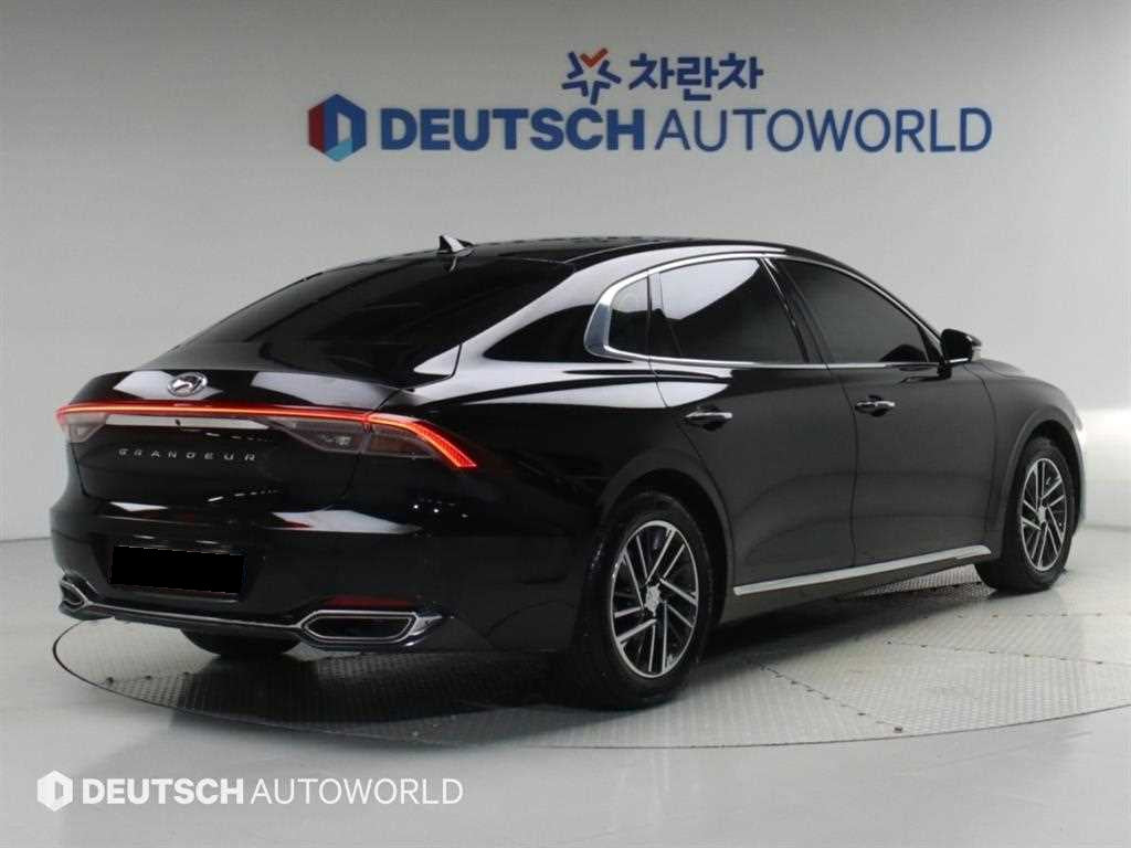 Hyundai Grandeur — photo 02