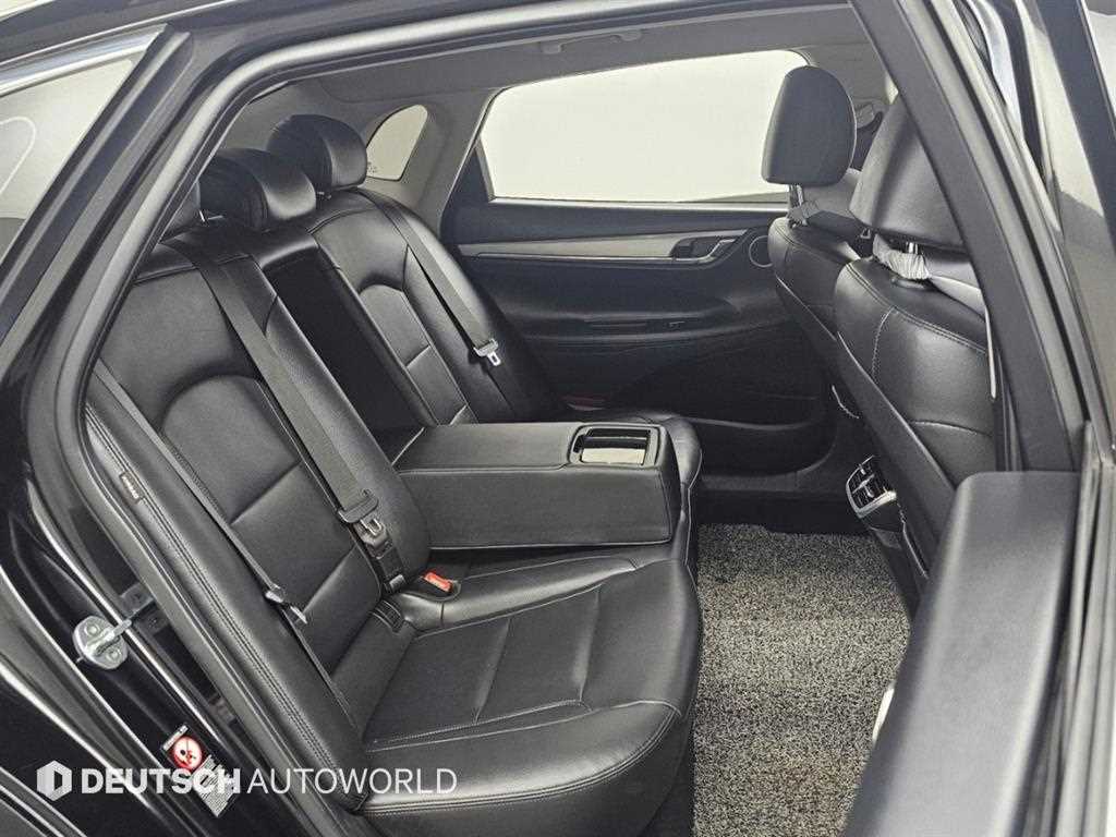 Hyundai Grandeur — photo 12