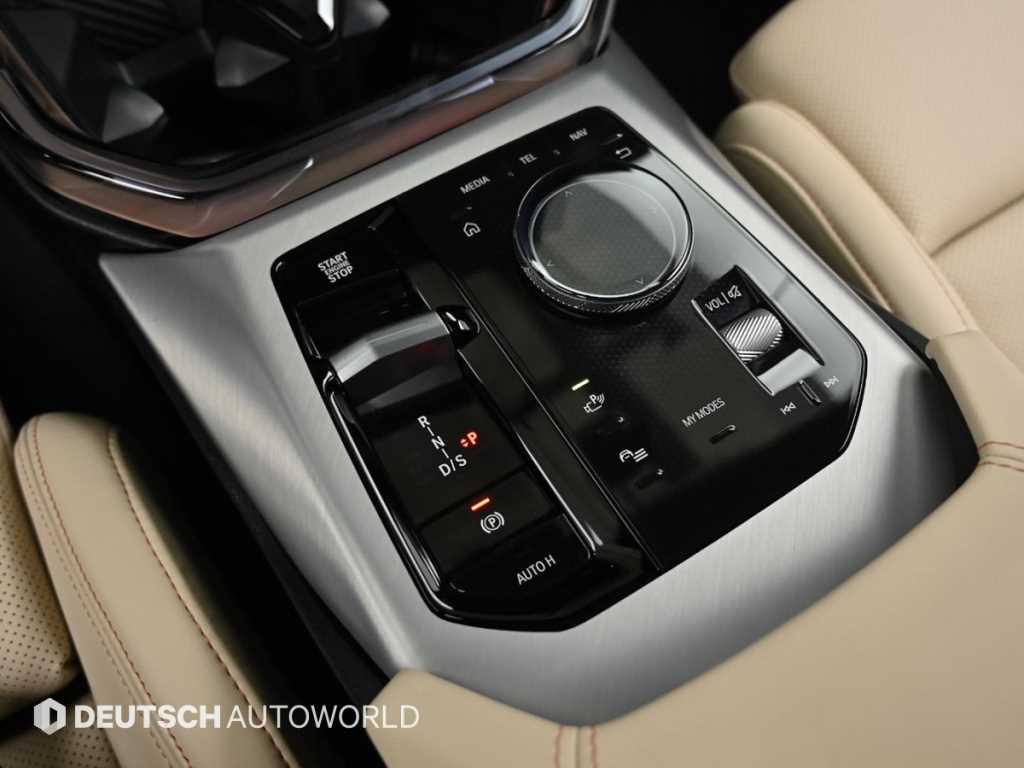 BMW X3 — photo 09