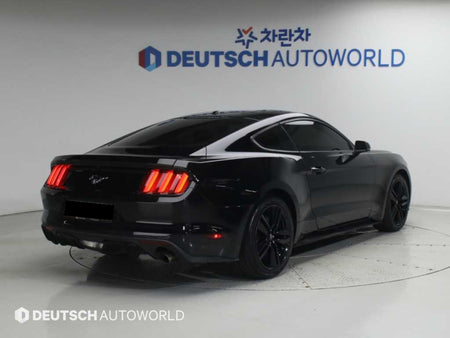 Ford Mustang — photo 02