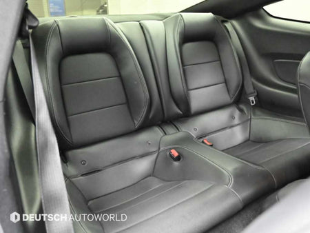 Ford Mustang — photo 12
