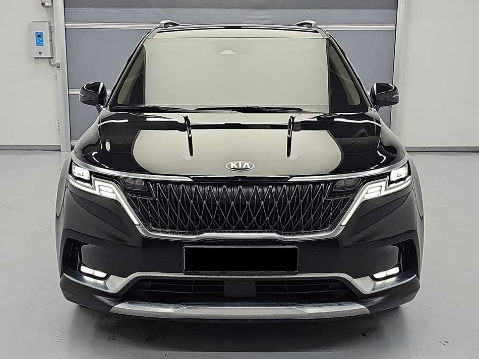 Kia Carnival — photo 02