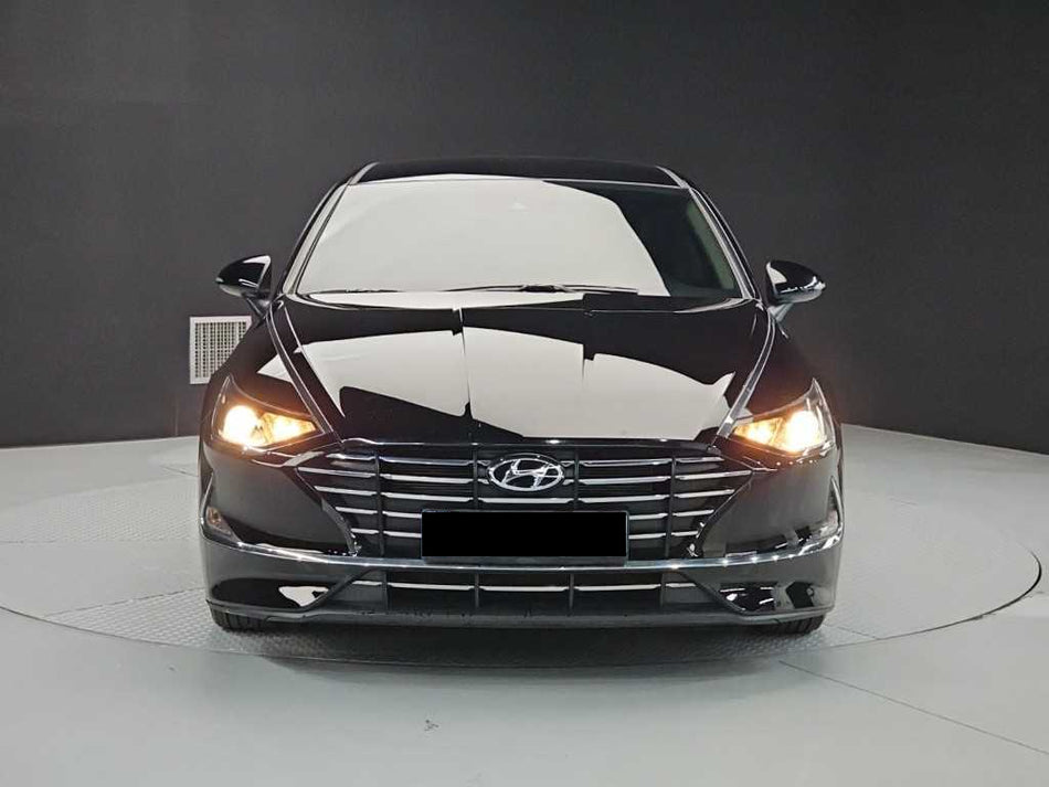 Hyundai Sonata — photo 02