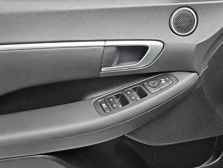 Hyundai Sonata — photo 15
