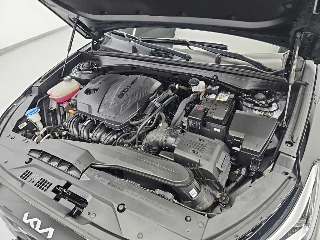 Kia K8 — photo 05
