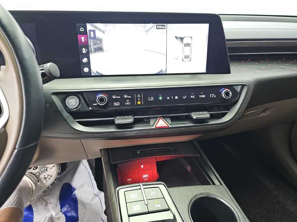 Kia K8 — photo 10