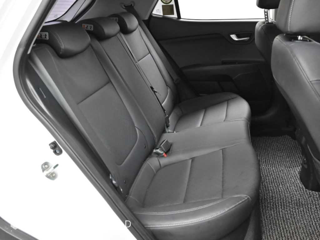 Kia Stonic — photo 12