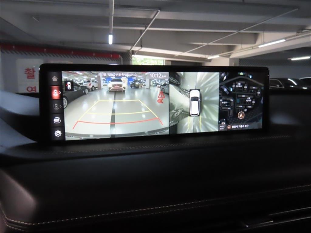 Genesis GV80 — photo 09