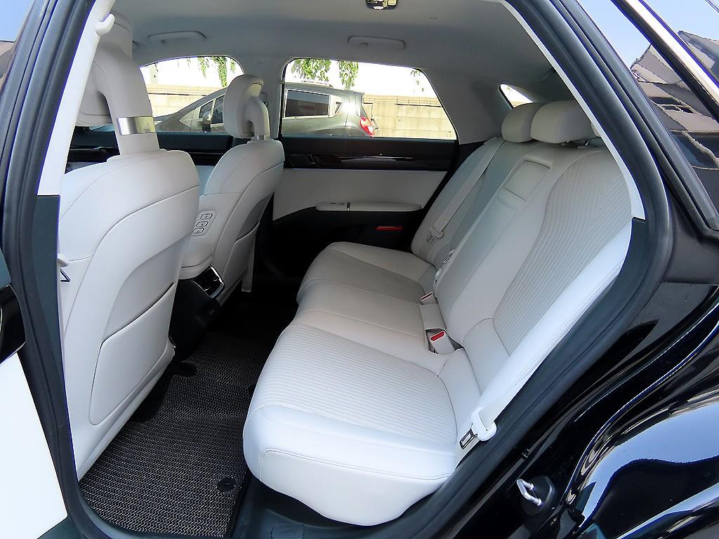 Hyundai Grandeur — photo 06