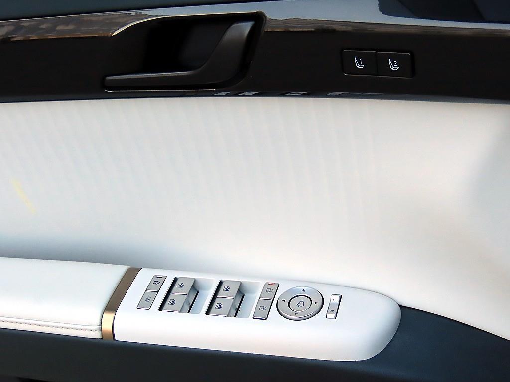 Hyundai Grandeur — photo 12