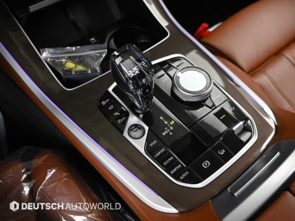 BMW X5 — photo 09