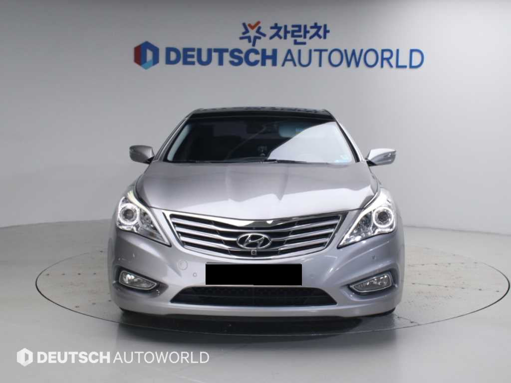 Hyundai Grandeur — photo 03