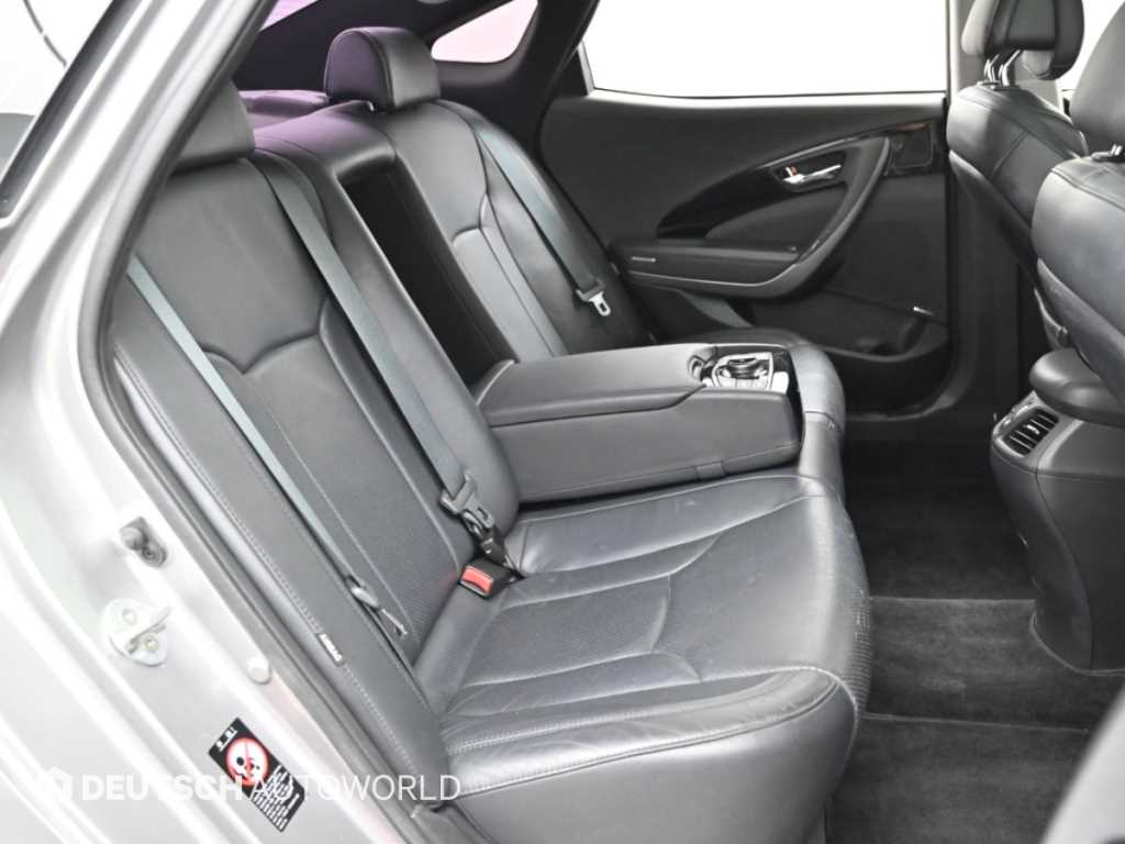 Hyundai Grandeur — photo 12