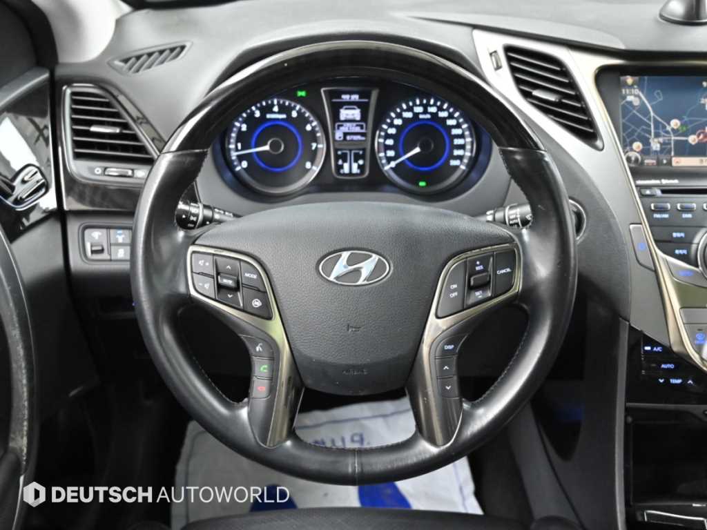 Hyundai Grandeur — photo 13