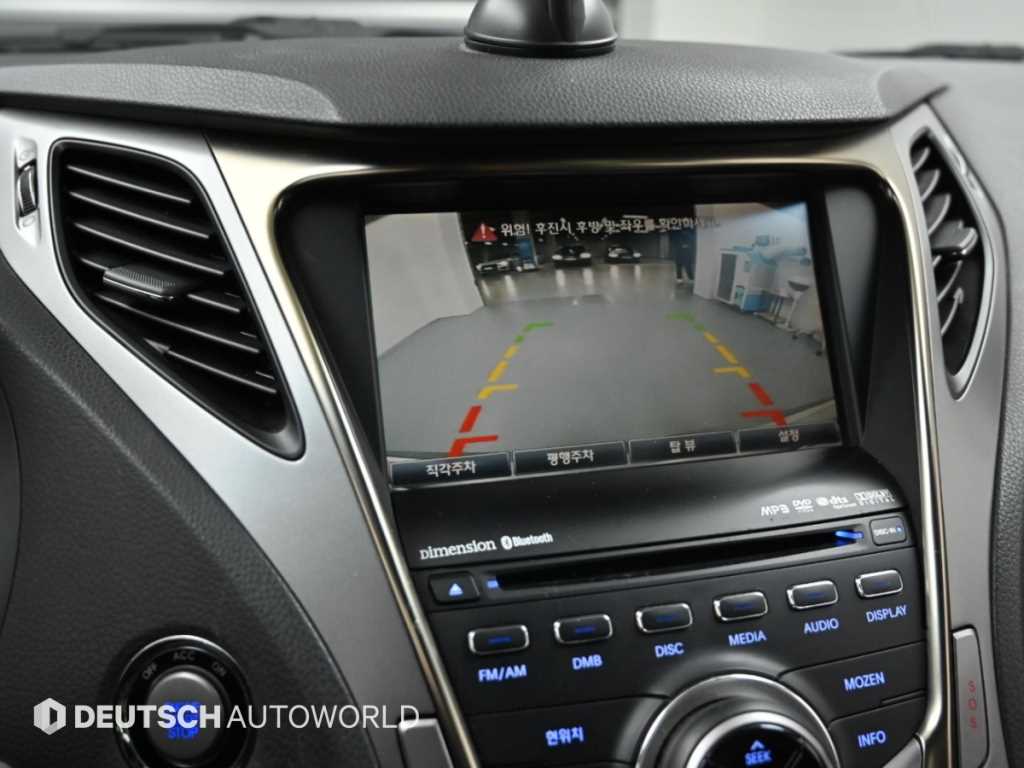 Hyundai Grandeur — photo 15