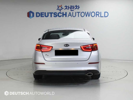 Kia K5 — photo 04
