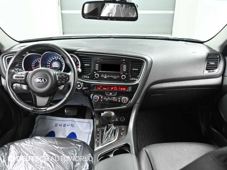 Kia K5 — photo 07