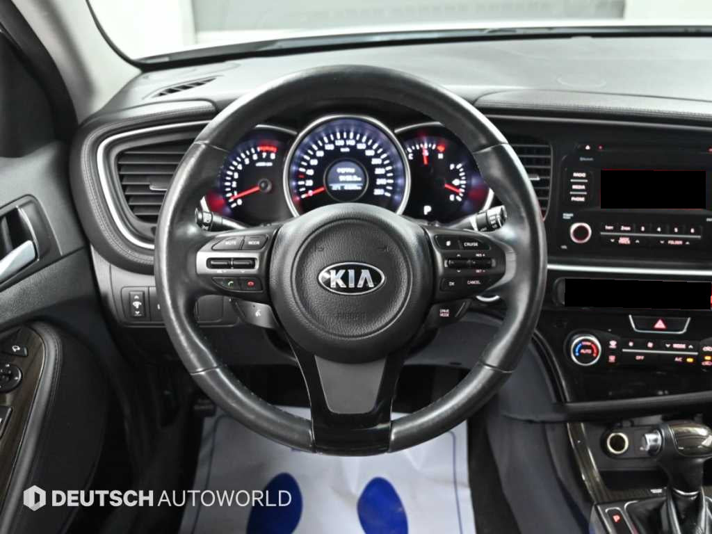 Kia K5 — photo 13