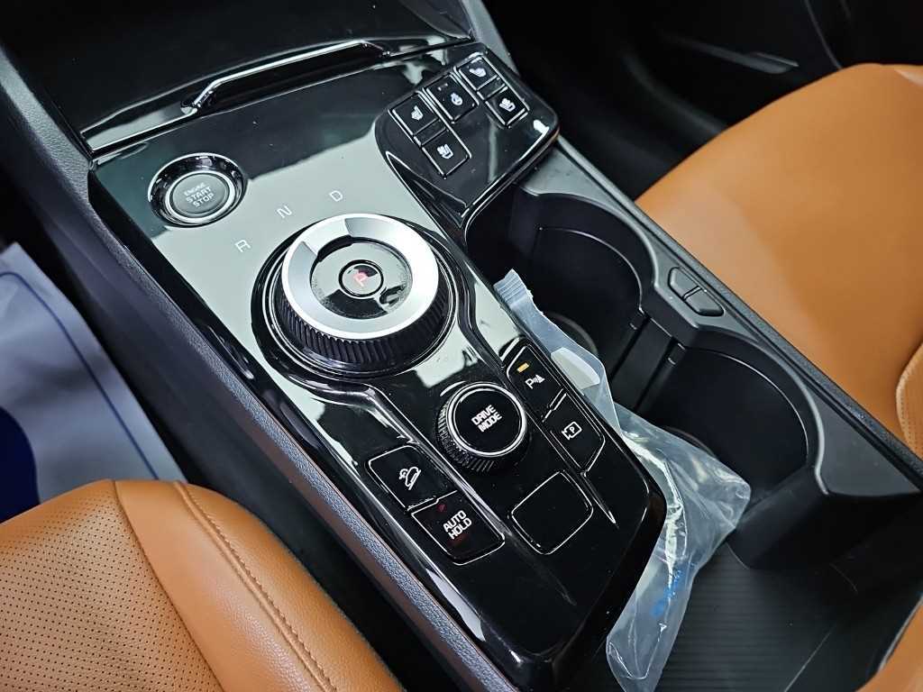 Kia Sportage — photo 08