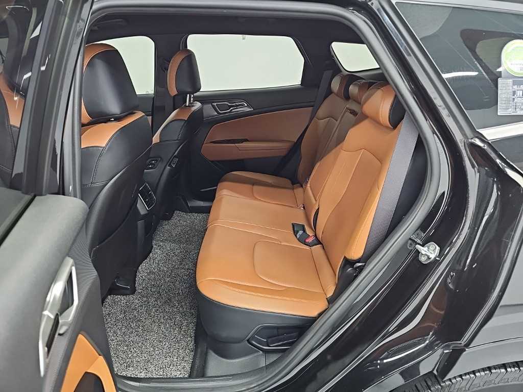 Kia Sportage — photo 12