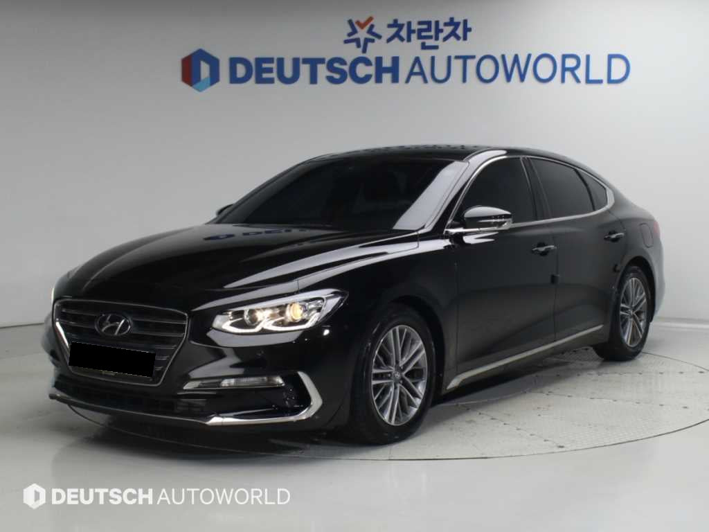 Hyundai Grandeur — photo 01