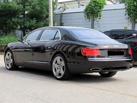Bentley Flying Spur — photo 03