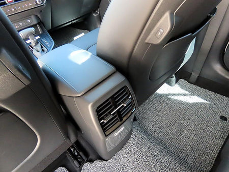 Kia Niro — photo 17