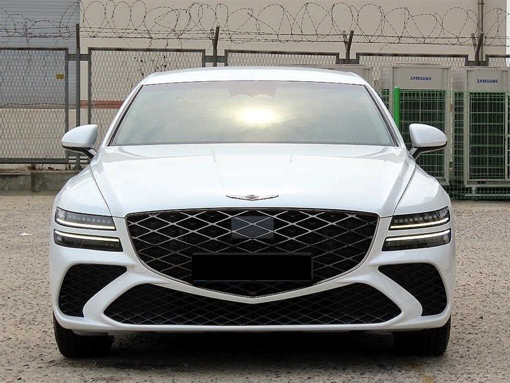 Genesis G80 — photo 02