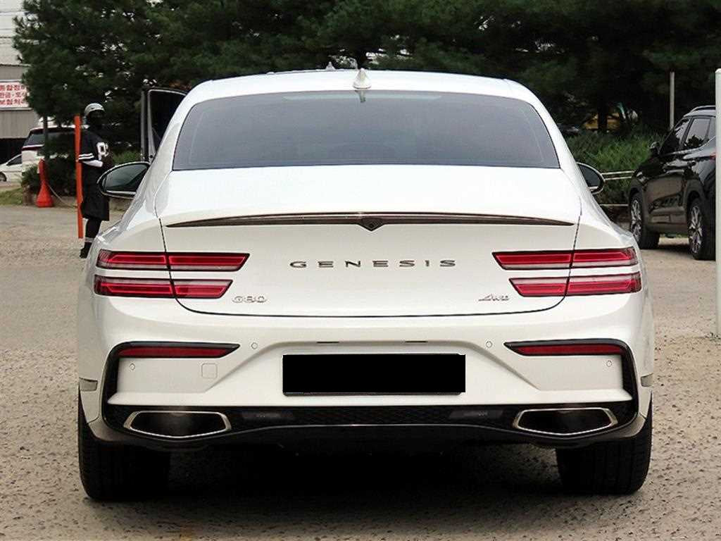 Genesis G80 — photo 04