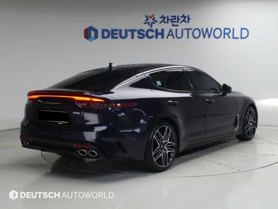 Kia Stinger — photo 02