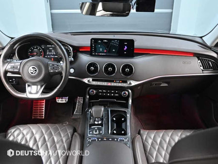 Kia Stinger — photo 08