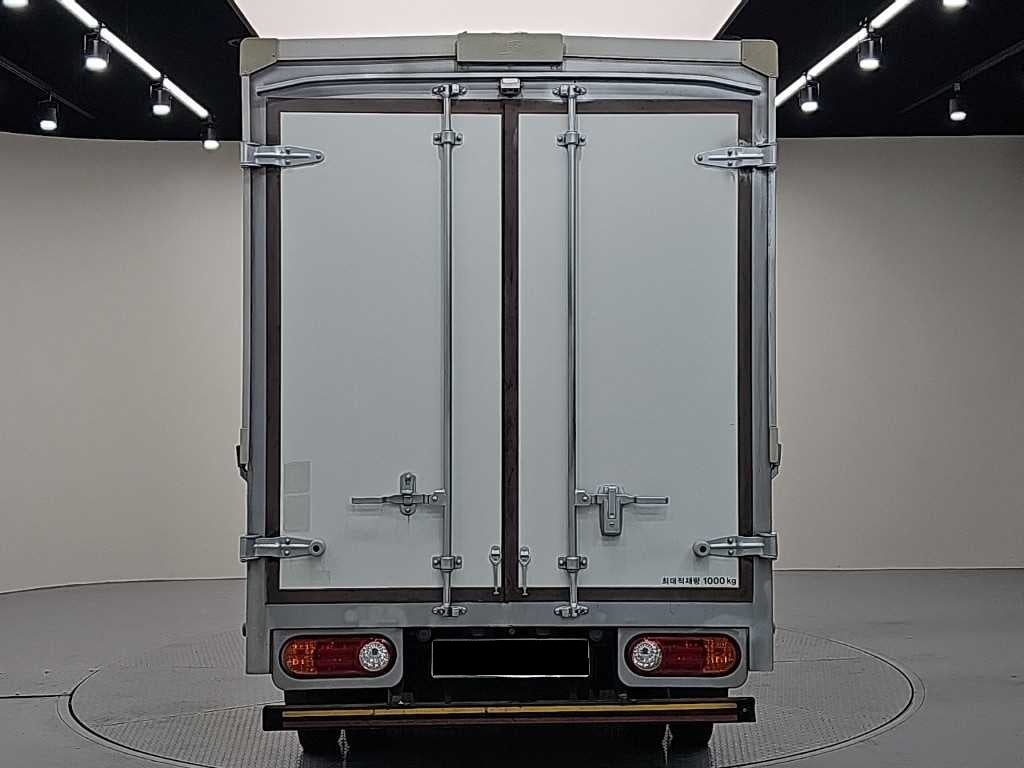 Hyundai Porter II — photo 03
