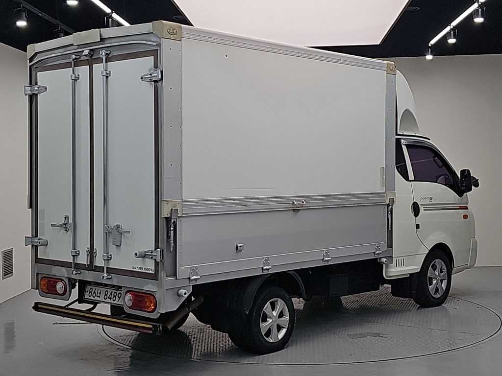 Hyundai Porter II — photo 04