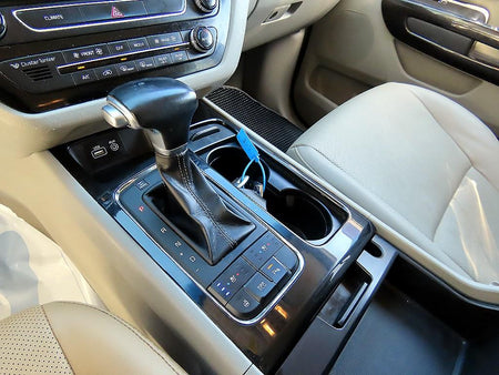 Kia Carnival — photo 11