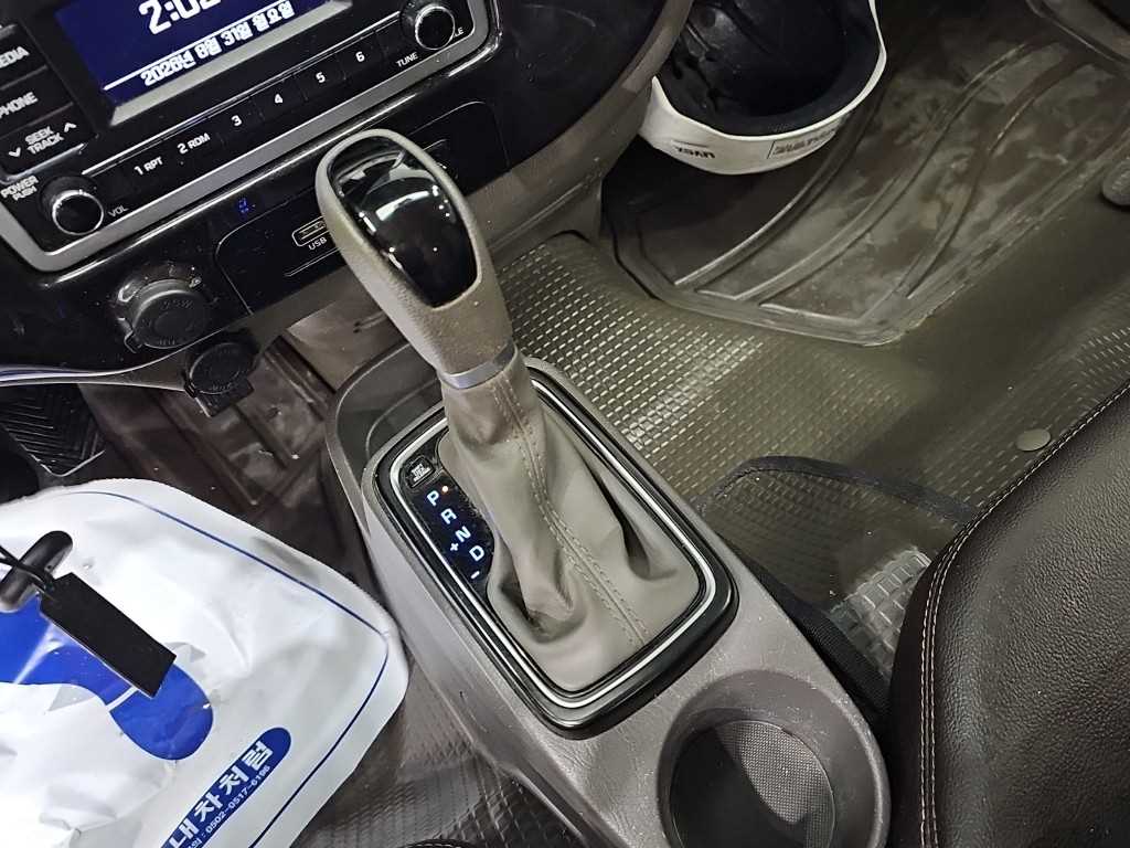 Hyundai Porter II — photo 08