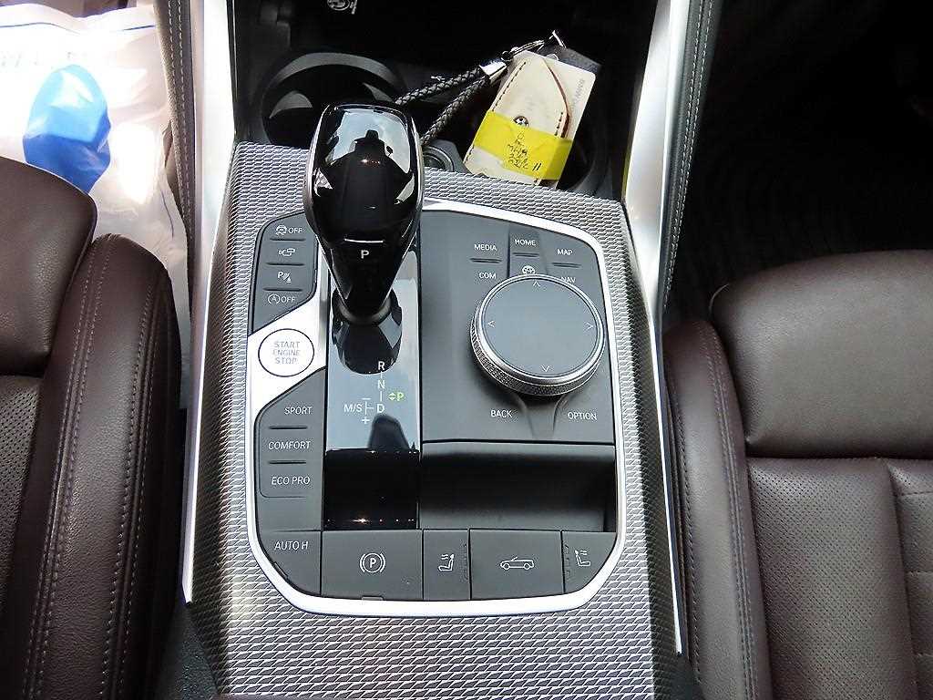 BMW 4-Series — photo 16