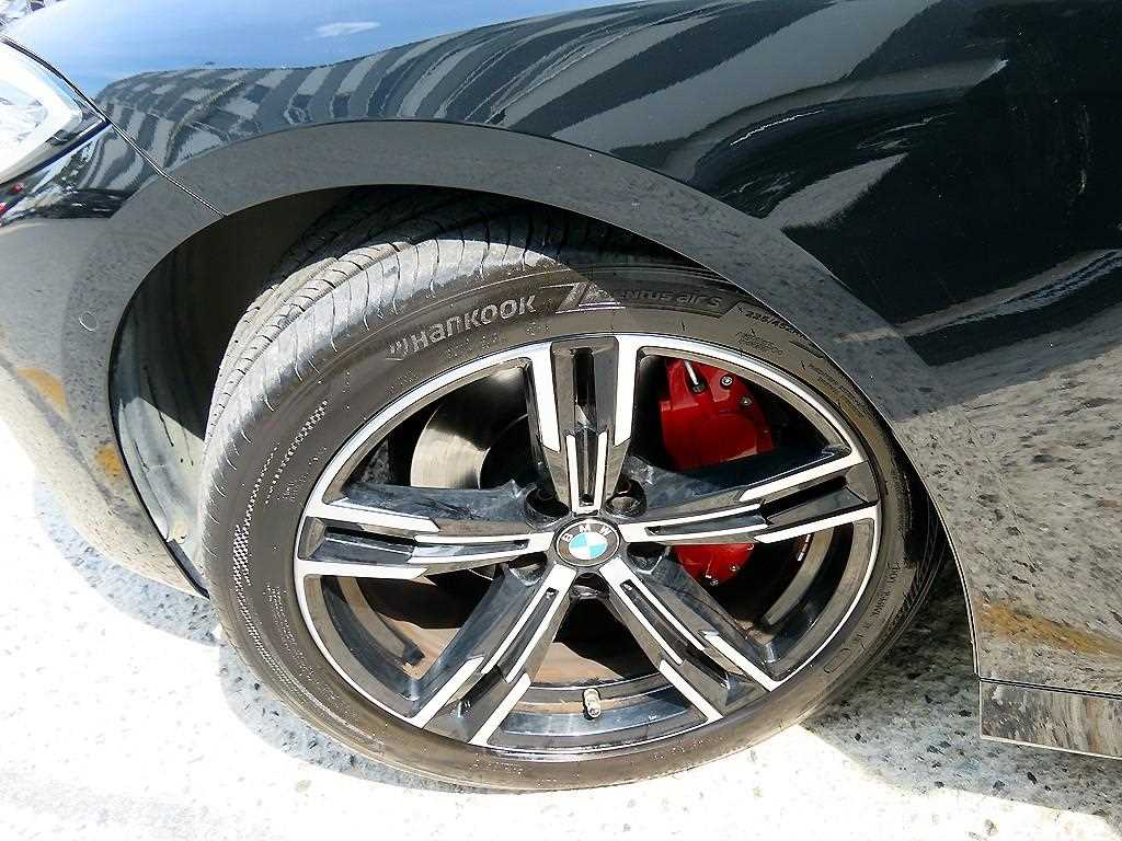 BMW 4-Series — photo 20