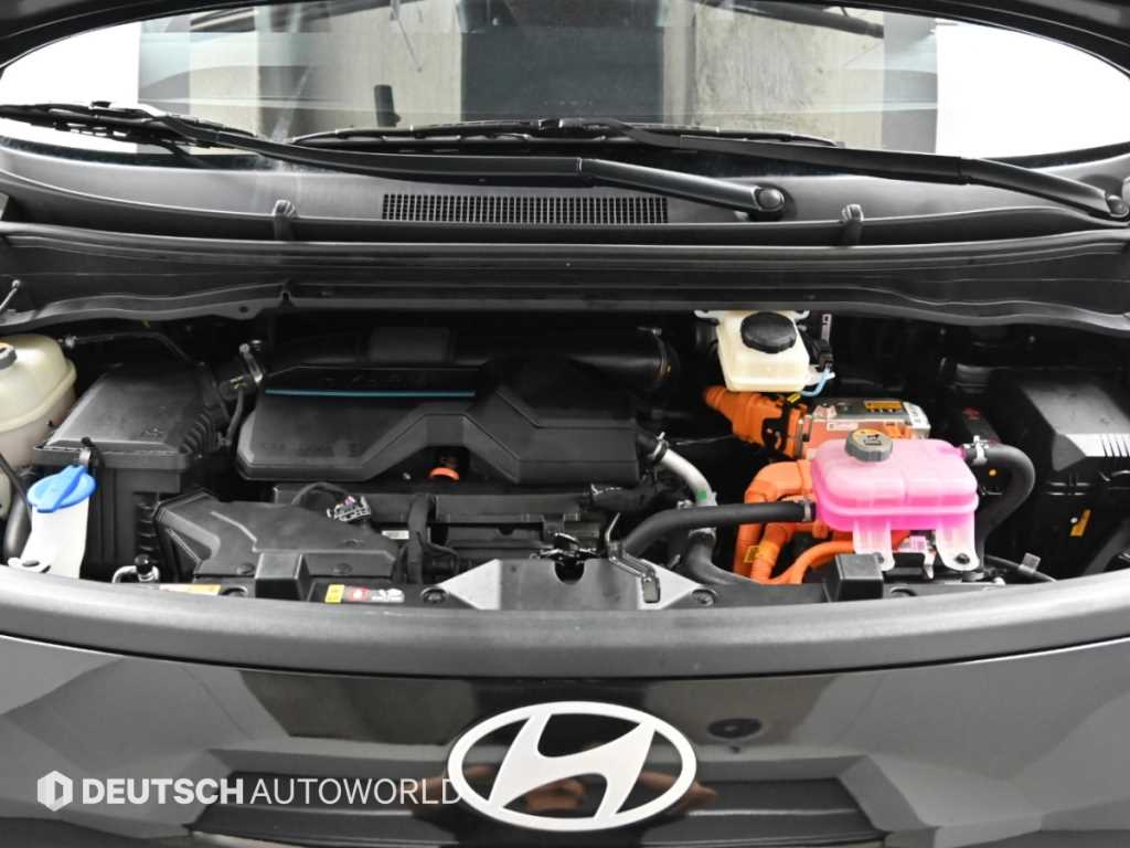 Hyundai Staria — photo 06