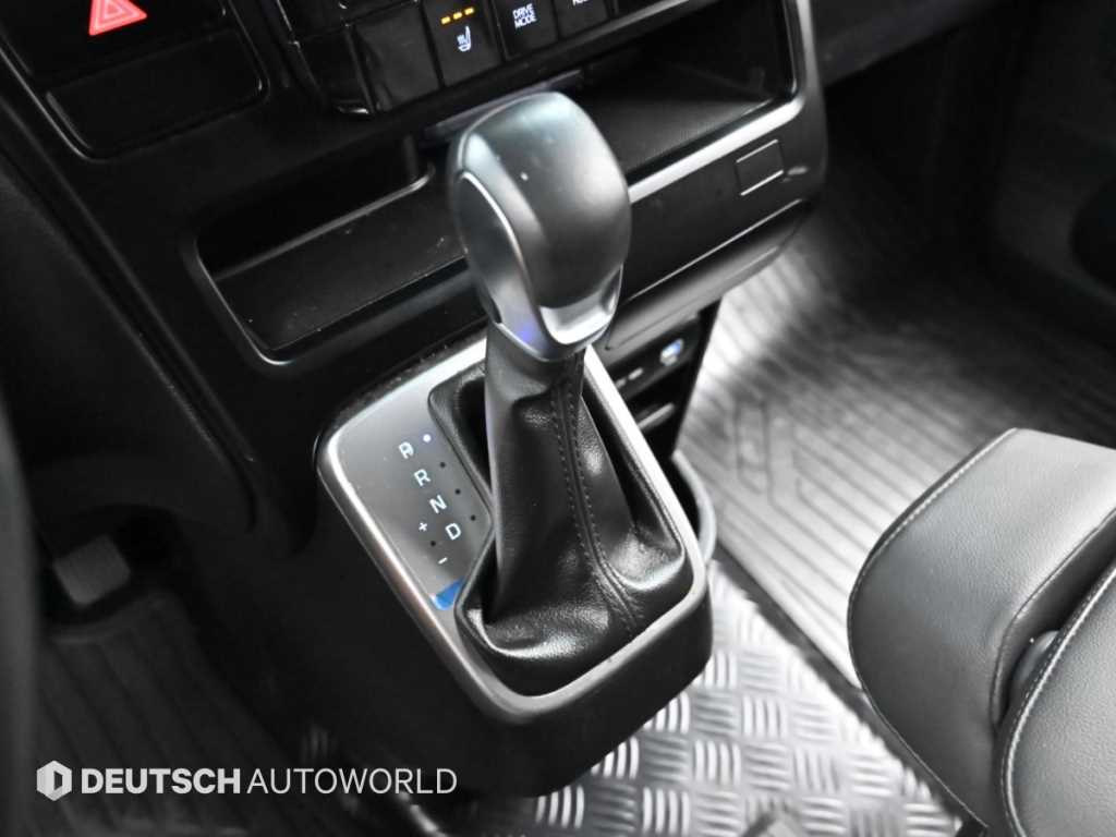 Hyundai Staria — photo 09