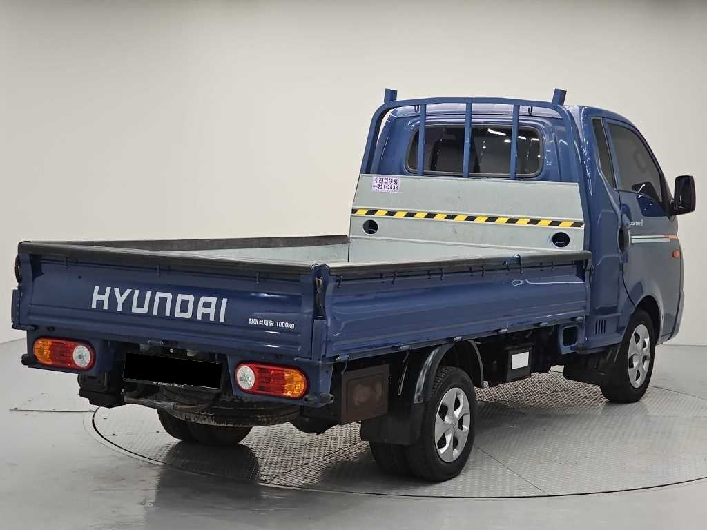Hyundai Porter II — photo 04
