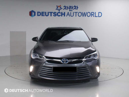 Toyota Camry — photo 03