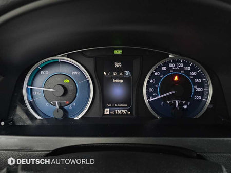 Toyota Camry — photo 08