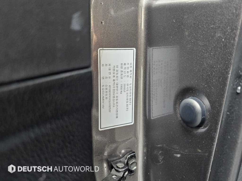 Toyota Camry — photo 20