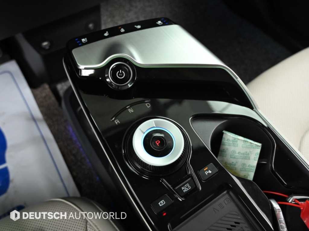 Kia EV6 — photo 09