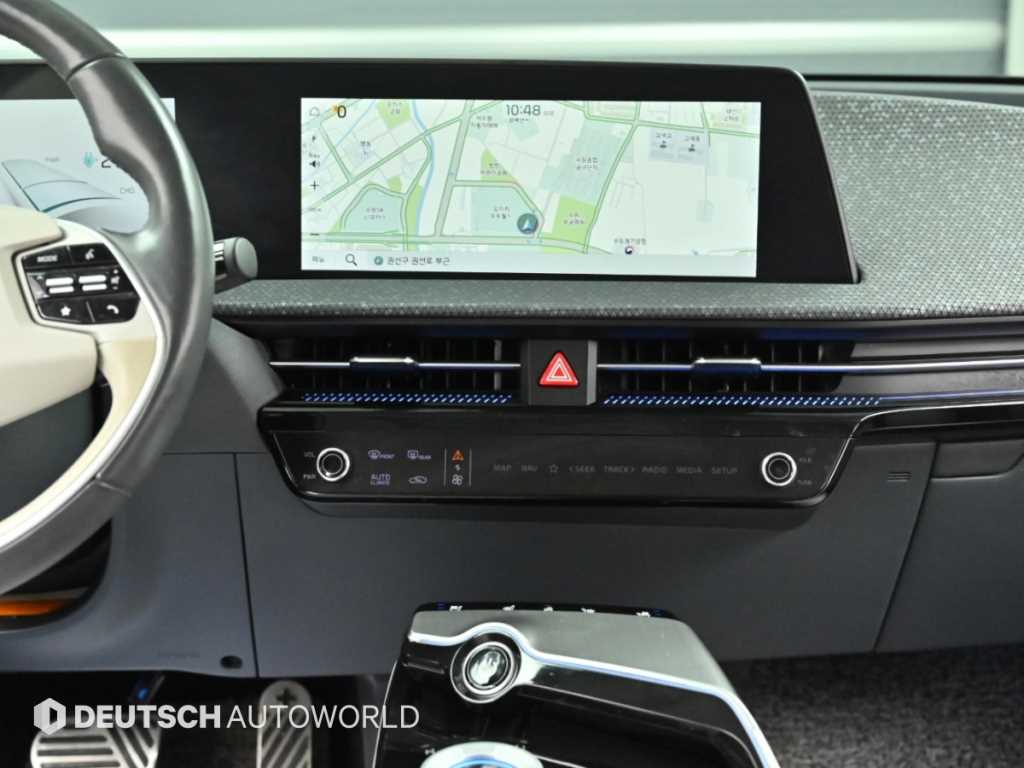 Kia EV6 — photo 14