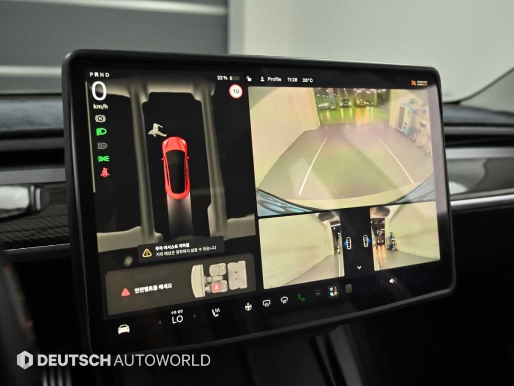 Tesla Model 3 — photo 15