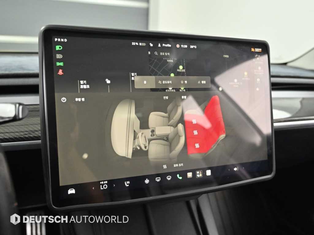 Tesla Model 3 — photo 16