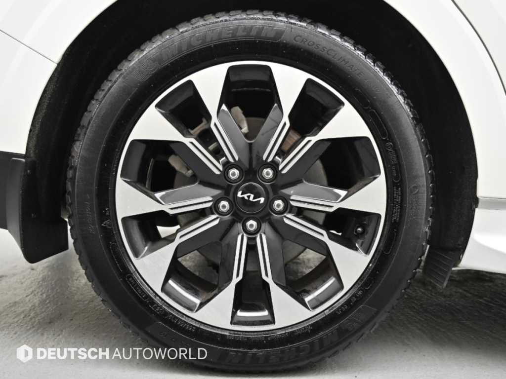 Kia Carnival — photo 05