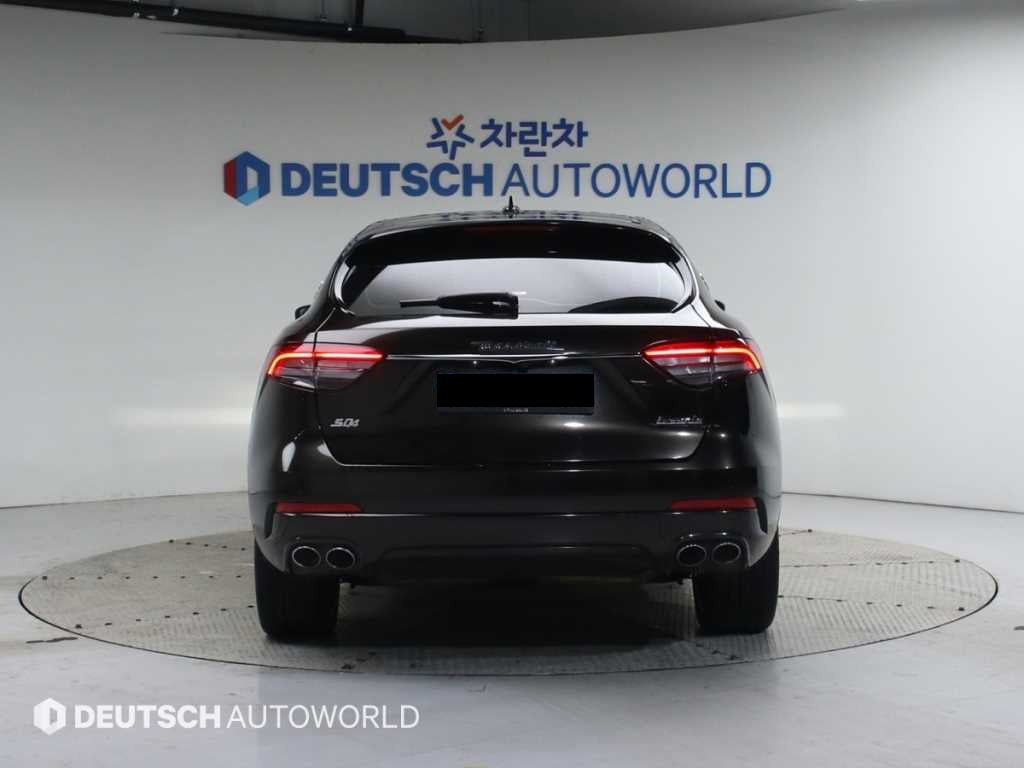 Maserati Levante — photo 04